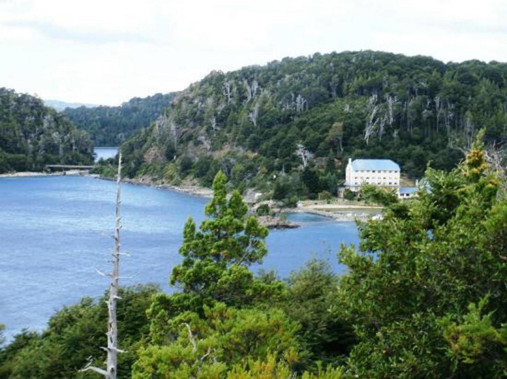 Hotel Alun Nehuen San Carlos de Bariloche Extérieur photo