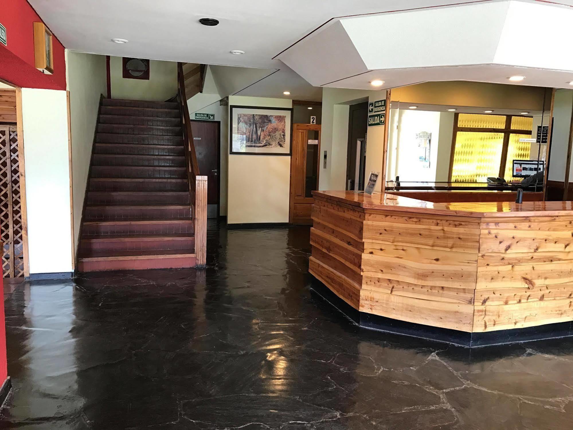 Hotel Alun Nehuen San Carlos de Bariloche Extérieur photo