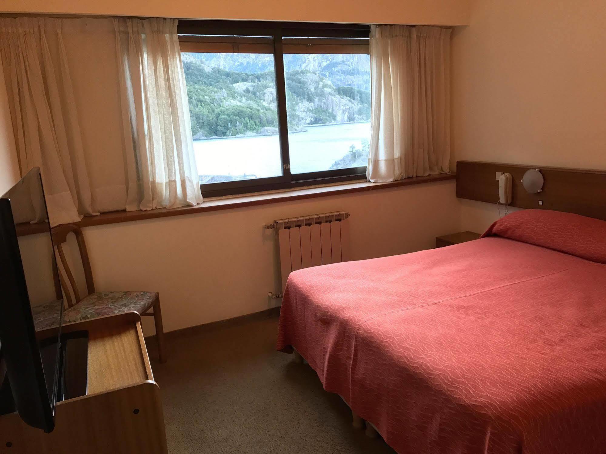 Hotel Alun Nehuen San Carlos de Bariloche Extérieur photo