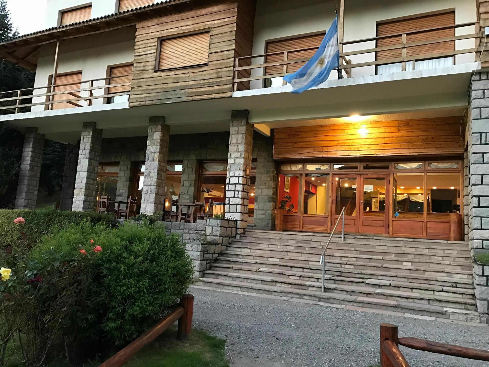 Hotel Alun Nehuen San Carlos de Bariloche Extérieur photo